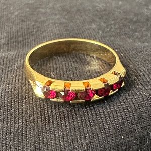 Gold Ring with 5 Ruby Gemstones